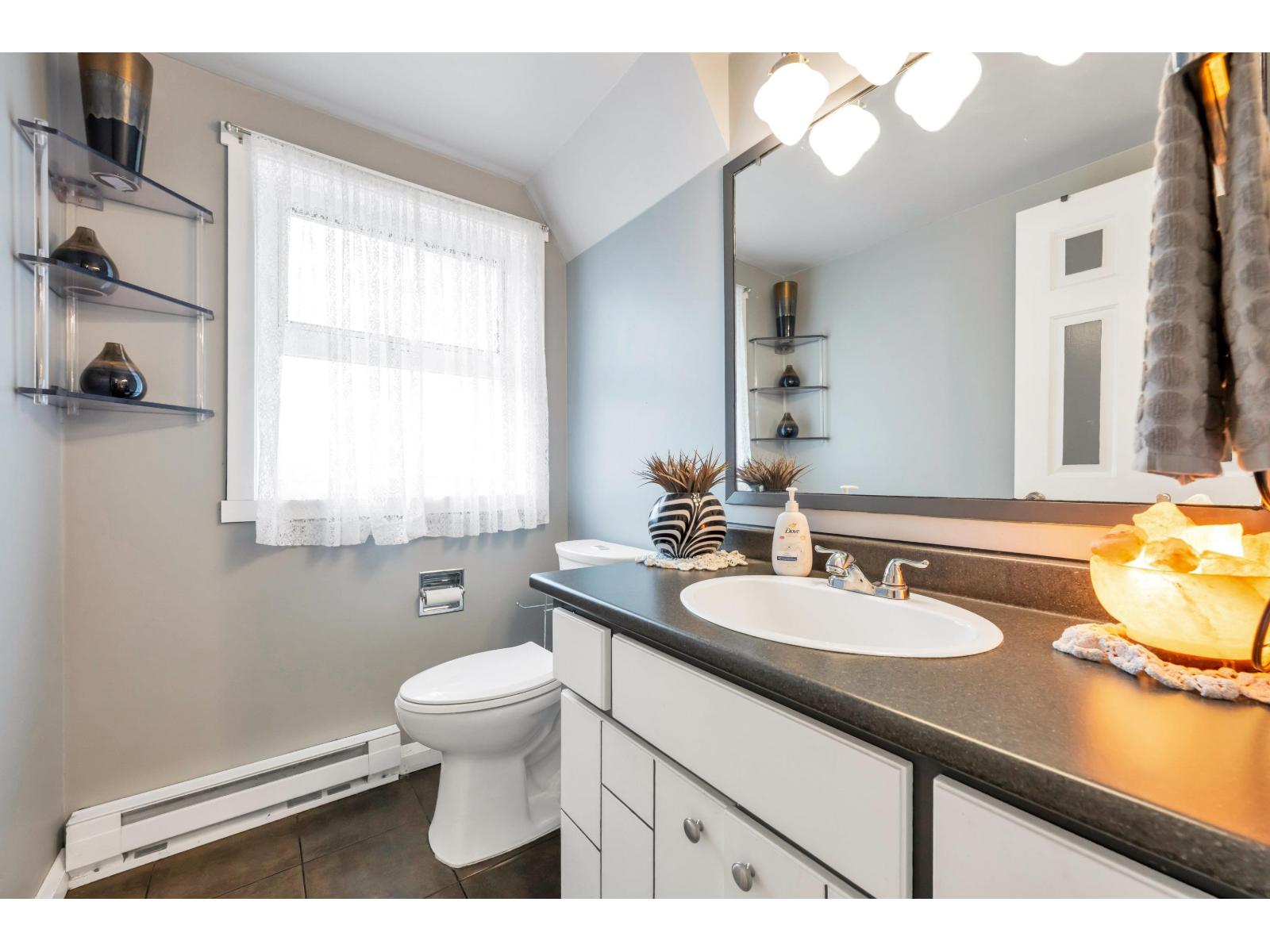 Photo 28 of 31544 Sunnyside Crescent, Abbotsford BC