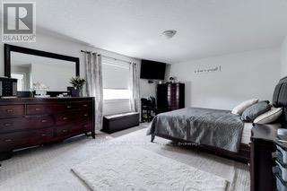 Photo 20 of 12 Mitten Court, Hamilton ON