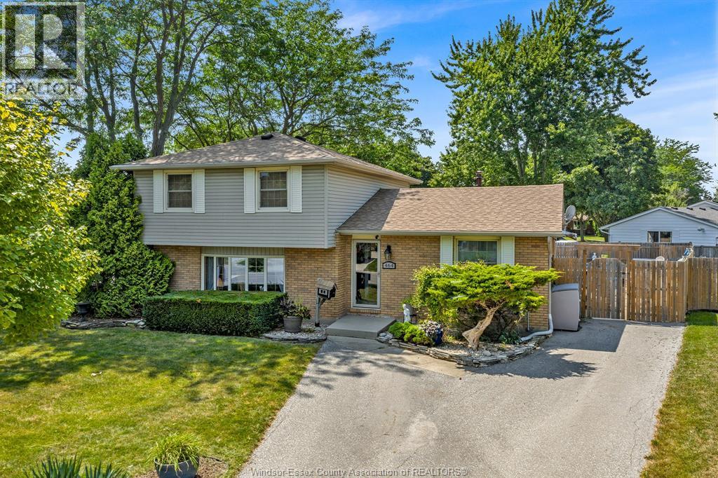 Photo 1 of 464 Walnut Drive, Amherstburg ON