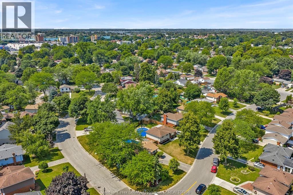 Photo 26 of 464 Walnut Drive, Amherstburg ON