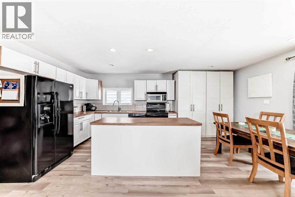 Single Family House Bi-level for Sale in  A Avenue SE Dover Calgary 