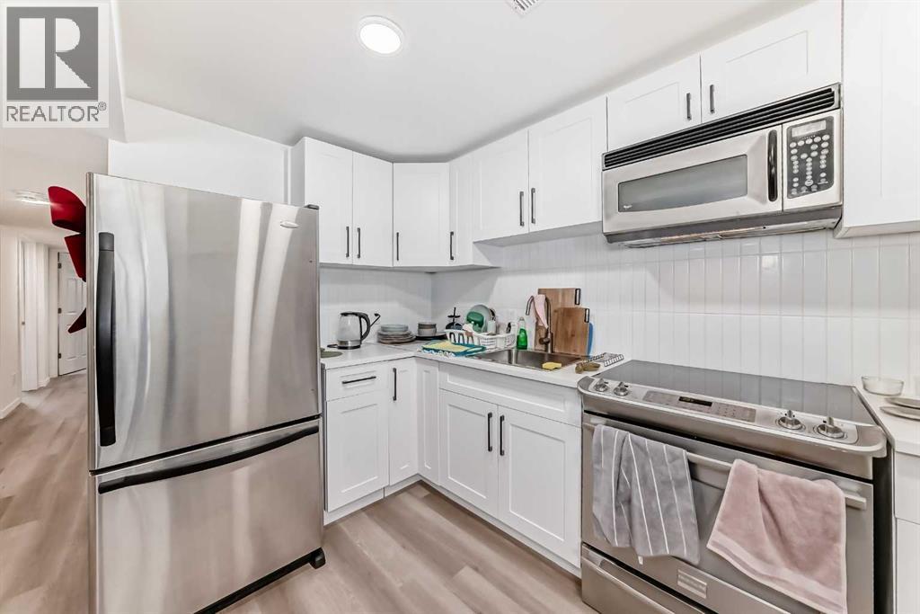 Single Family House Bi-level for Sale in  A Avenue SE Dover Calgary 