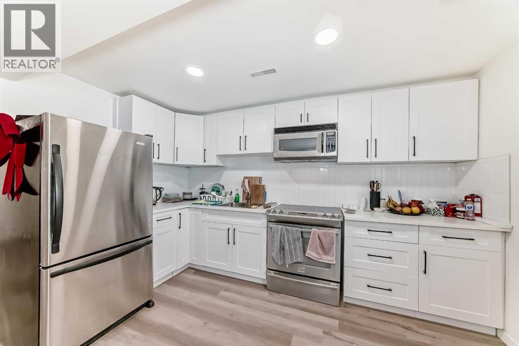 Single Family House Bi-level for Sale in  A Avenue SE Dover Calgary 