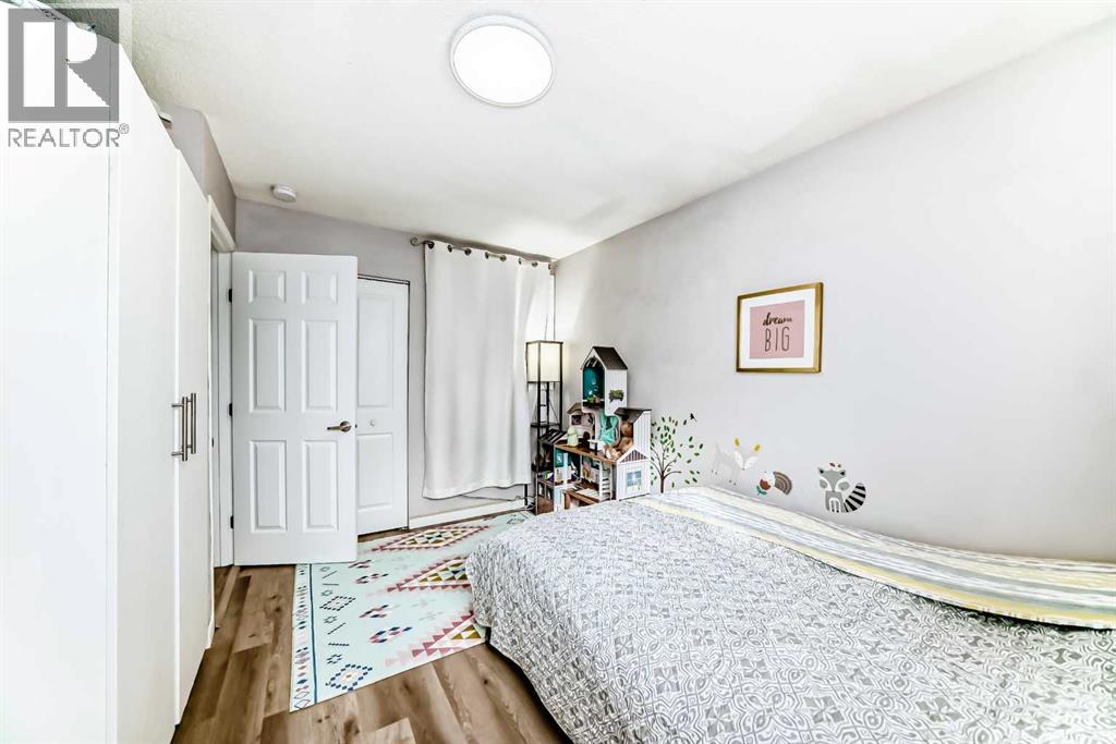 Single Family House Bi-level for Sale in  A Avenue SE Dover Calgary 