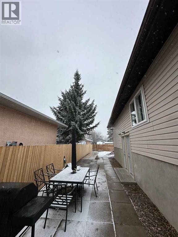 Single Family House Bi-level for Sale in  A Avenue SE Dover Calgary 