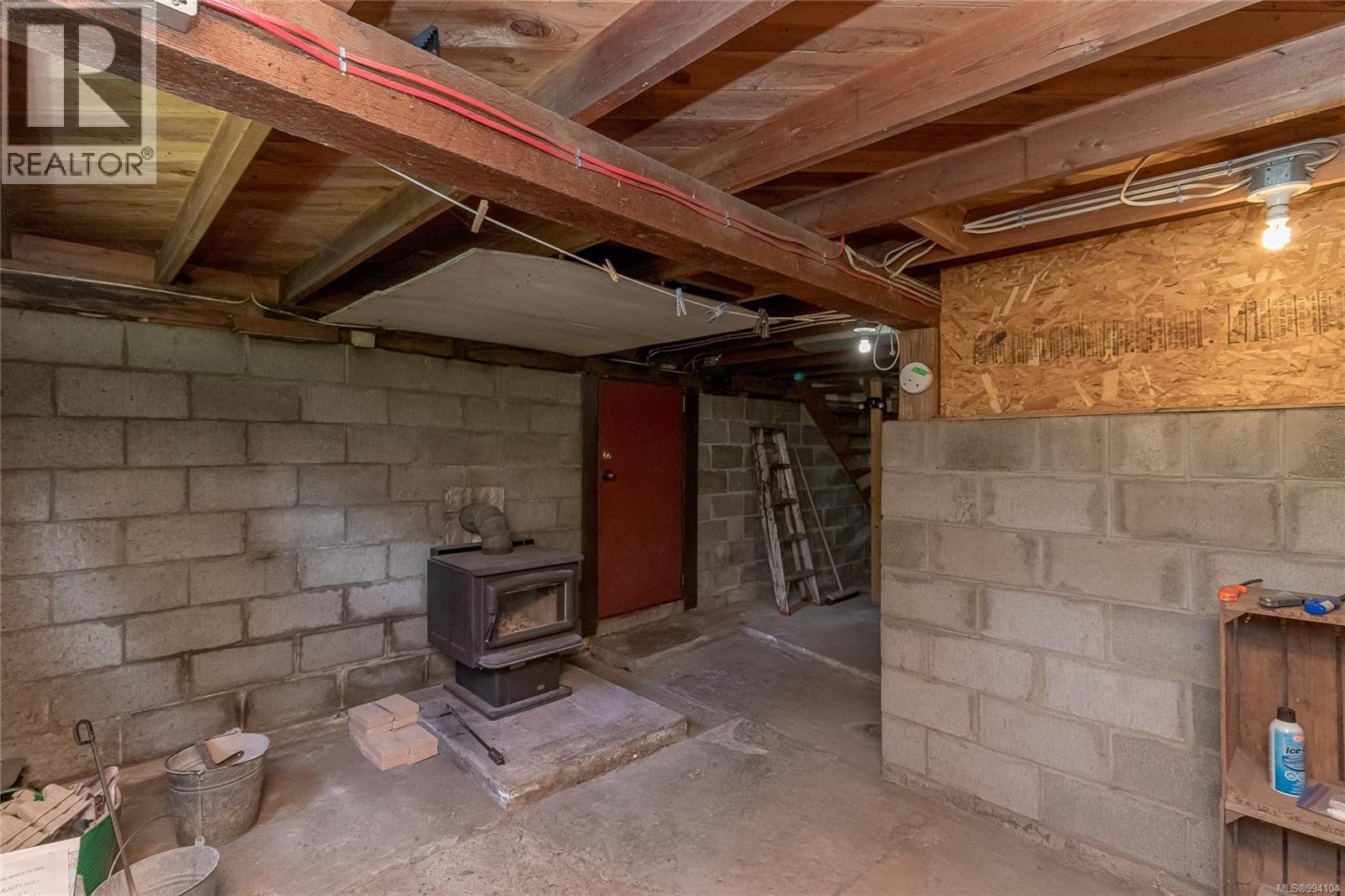 Photo 23 of 6633 Hillcrest Rd, Duncan BC