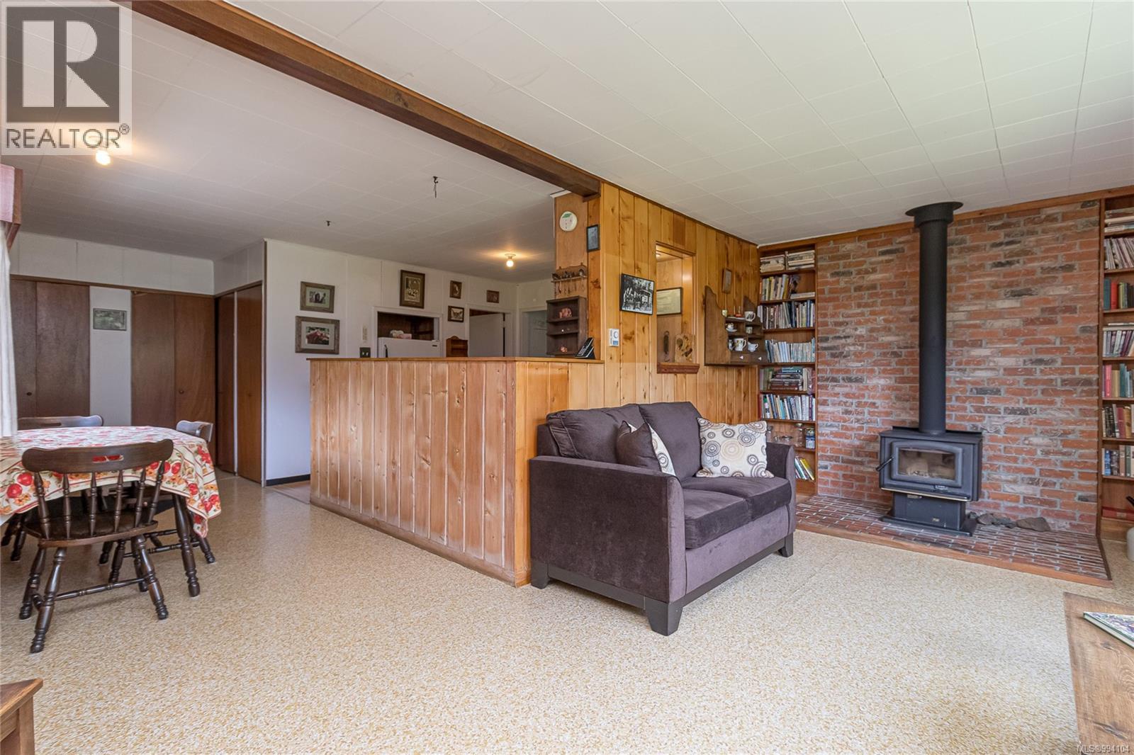 Photo 17 of 6633 Hillcrest Rd, Duncan BC