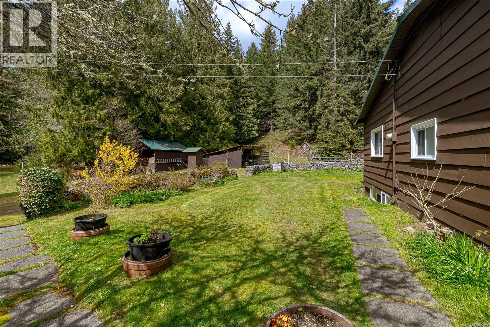 Photo 39 of 6633 Hillcrest Rd, Duncan BC