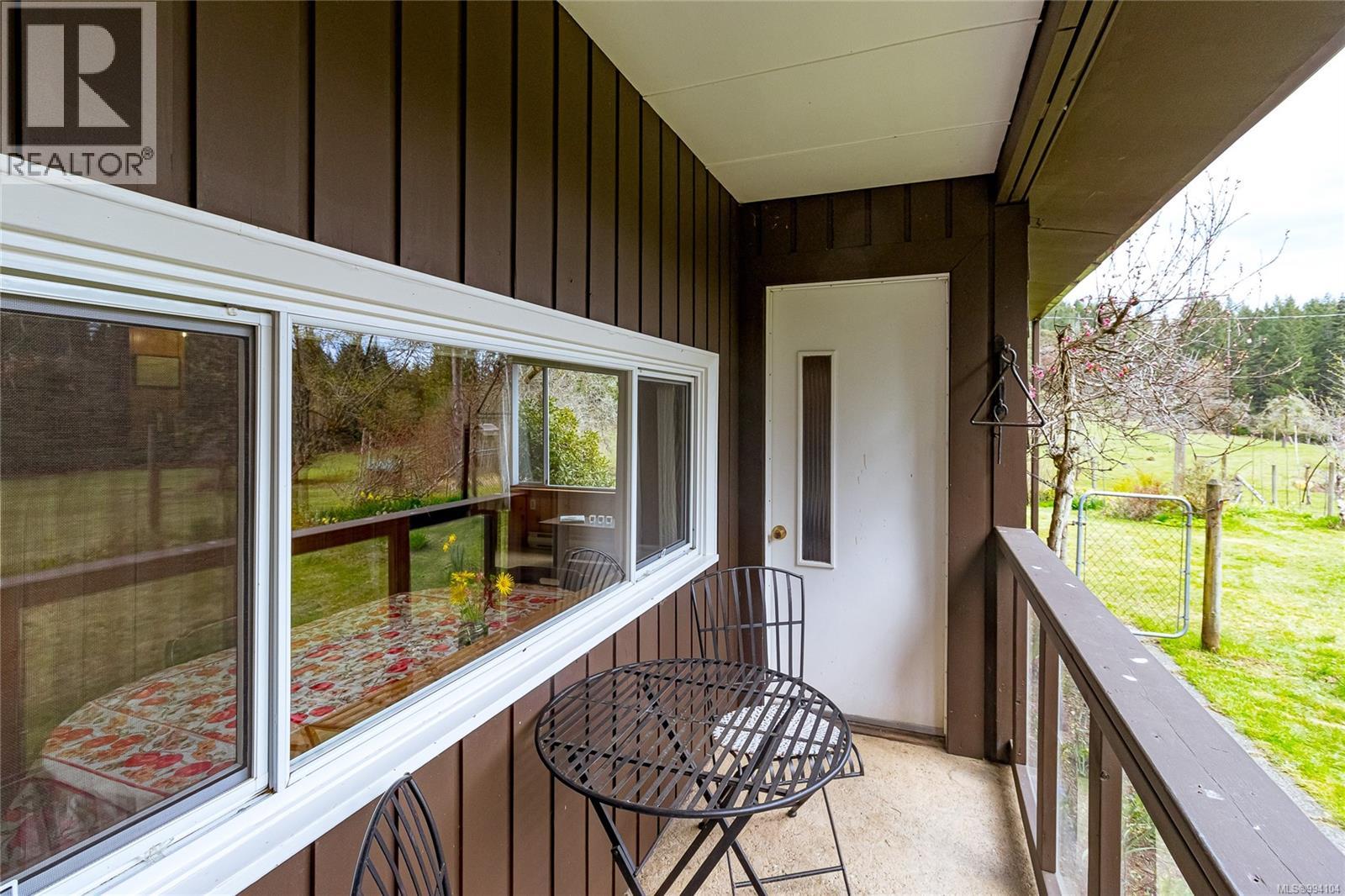 Photo 26 of 6633 Hillcrest Rd, Duncan BC