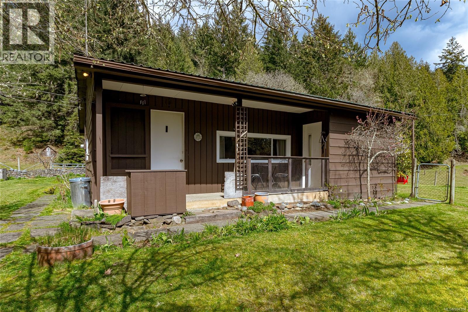 Photo 27 of 6633 Hillcrest Rd, Duncan BC