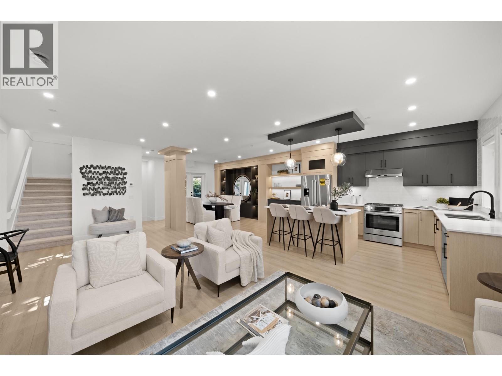 Photo 13 of 5 4829 48 Avenue, Ladner BC