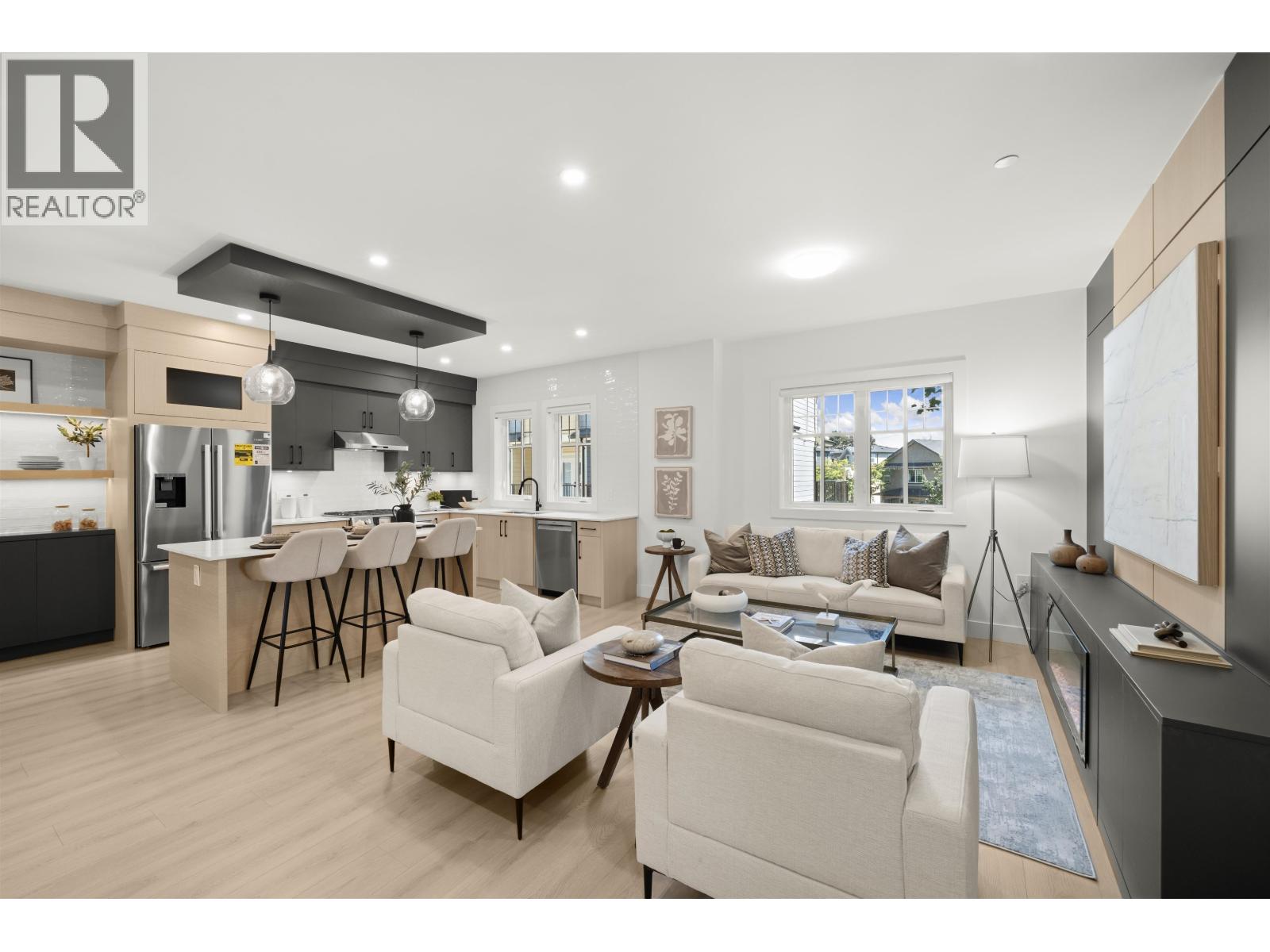 Photo 16 of 5 4829 48 Avenue, Ladner BC