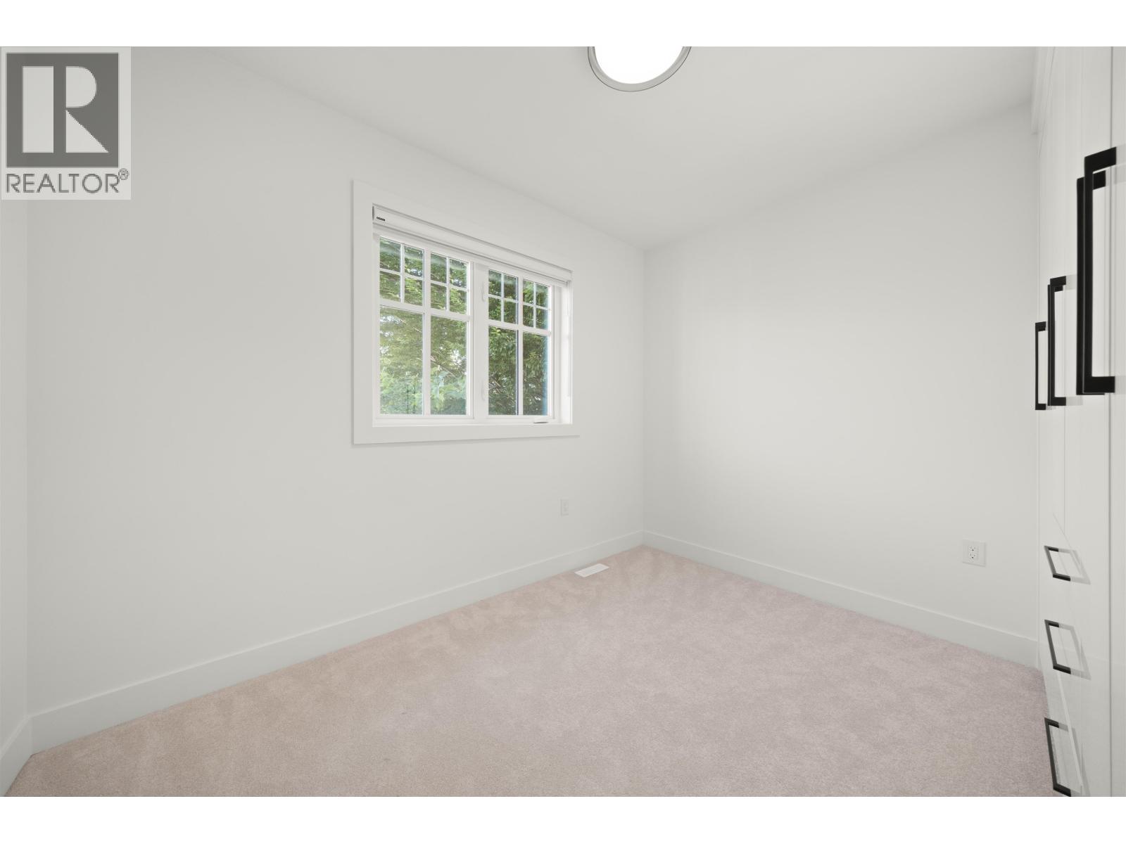 Photo 30 of 5 4829 48 Avenue, Ladner BC