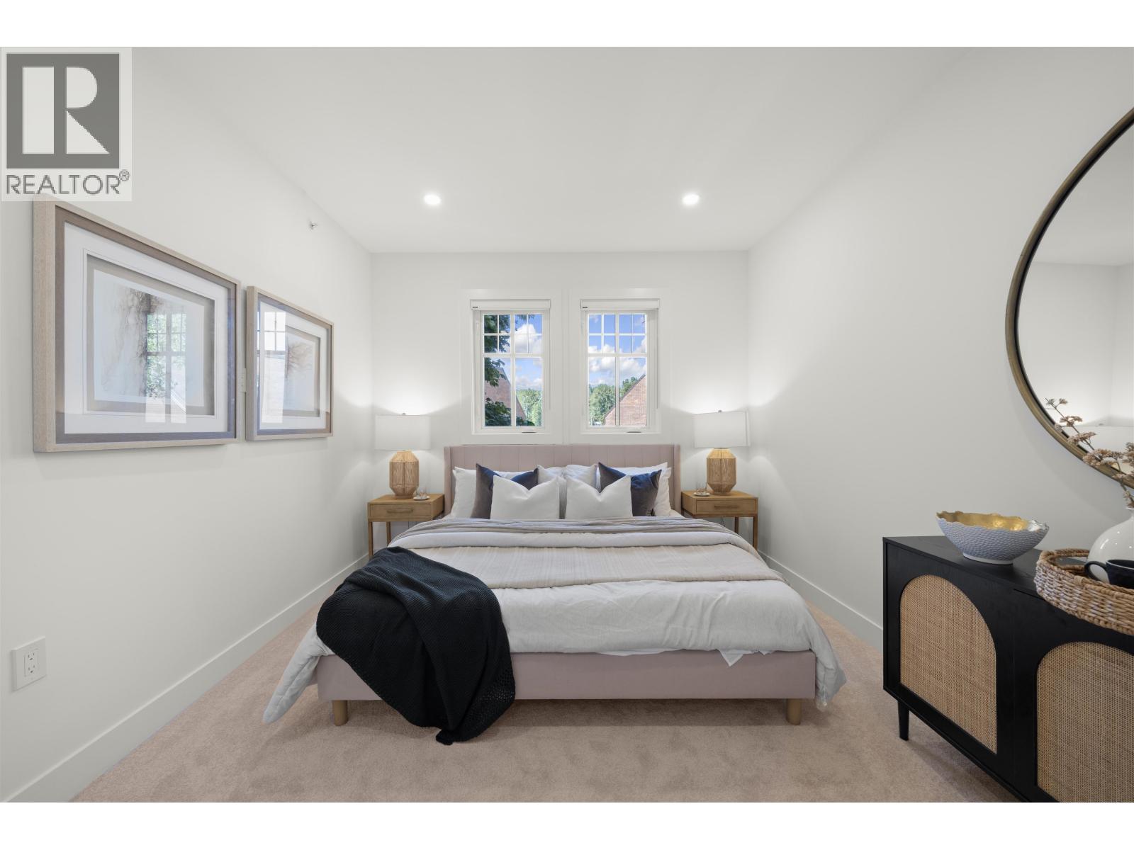 Photo 24 of 5 4829 48 Avenue, Ladner BC
