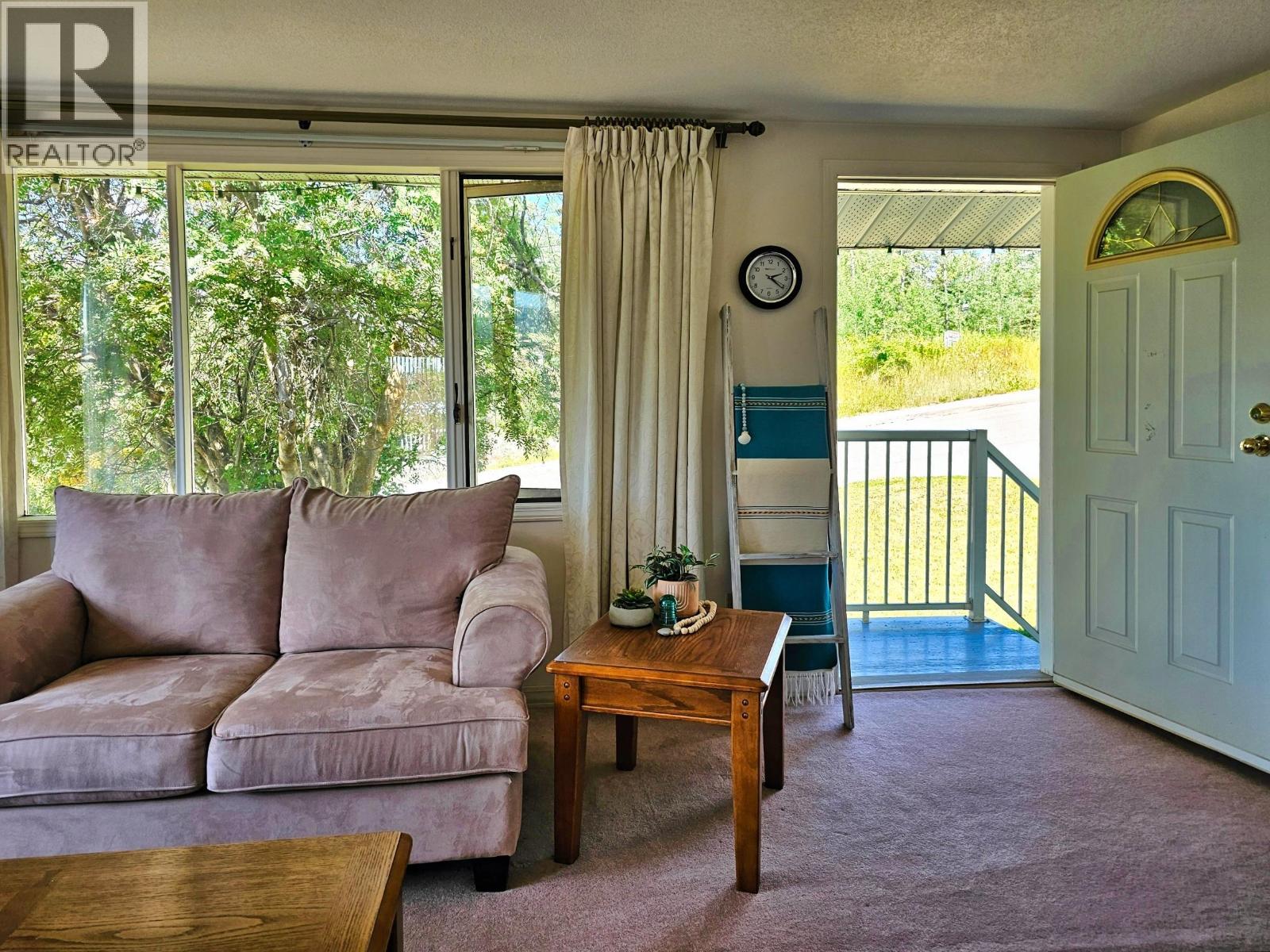 96 5TH Avenue, Burns Lake