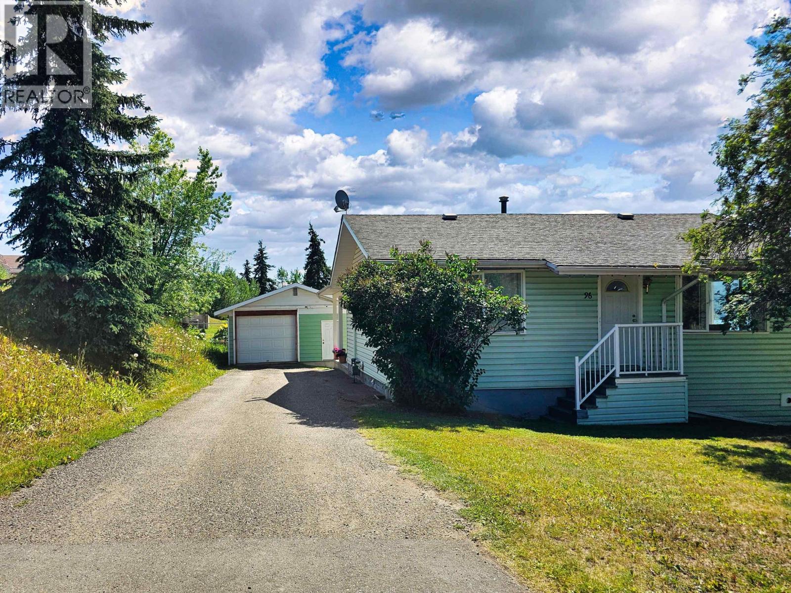 96 5TH Avenue, Burns Lake