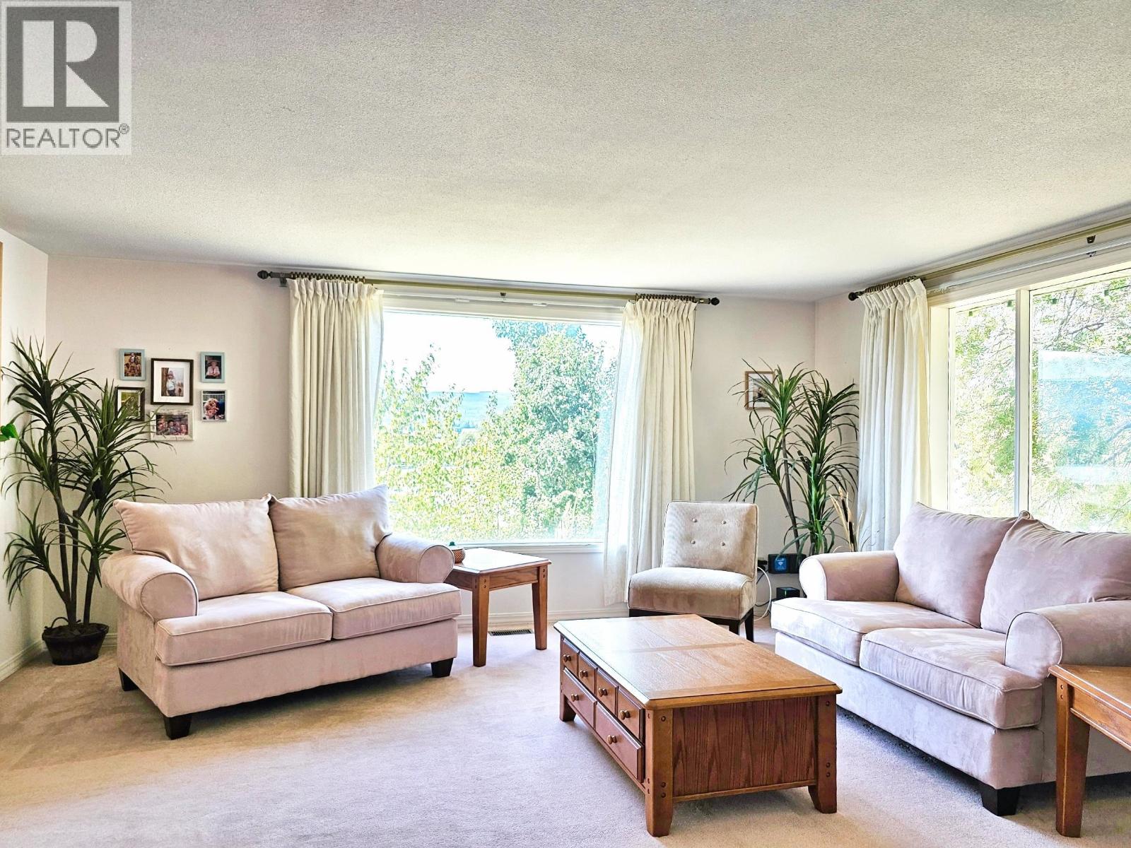 96 5TH Avenue, Burns Lake