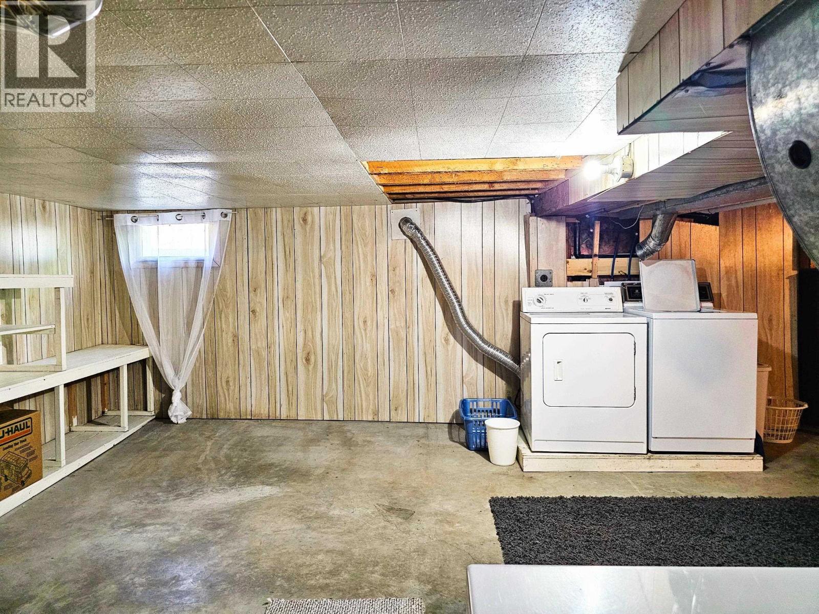 96 5TH Avenue, Burns Lake