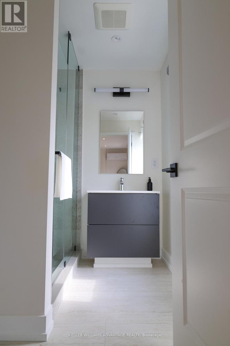 Photo 4 of Unit 5 50 Castleton Avenue, Toronto ON