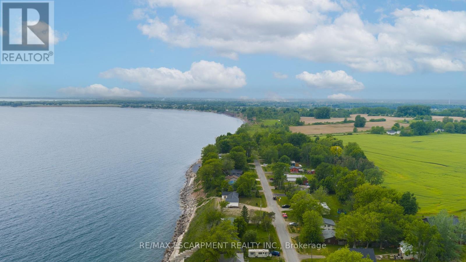Photo 5 of 21 Villella Road, Haldimand ON