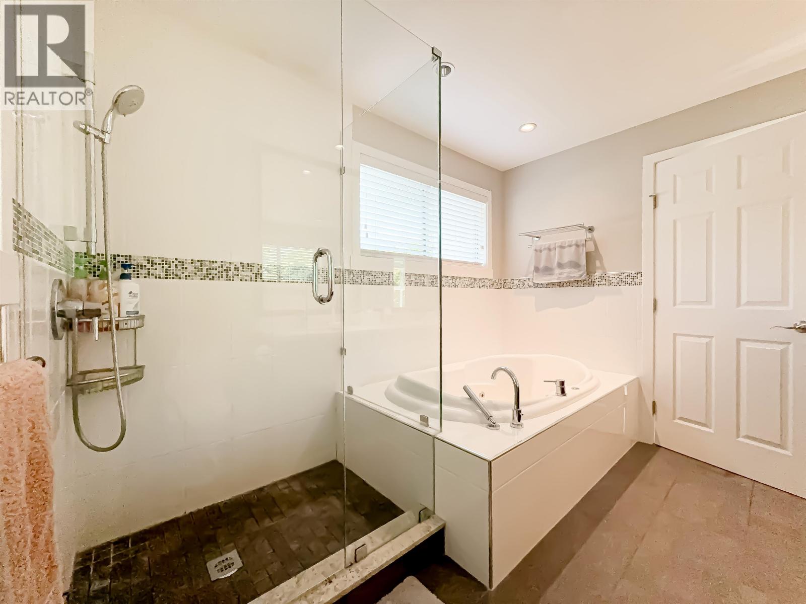 Photo 10 of 104 3555 Westminster Highway, Richmond BC