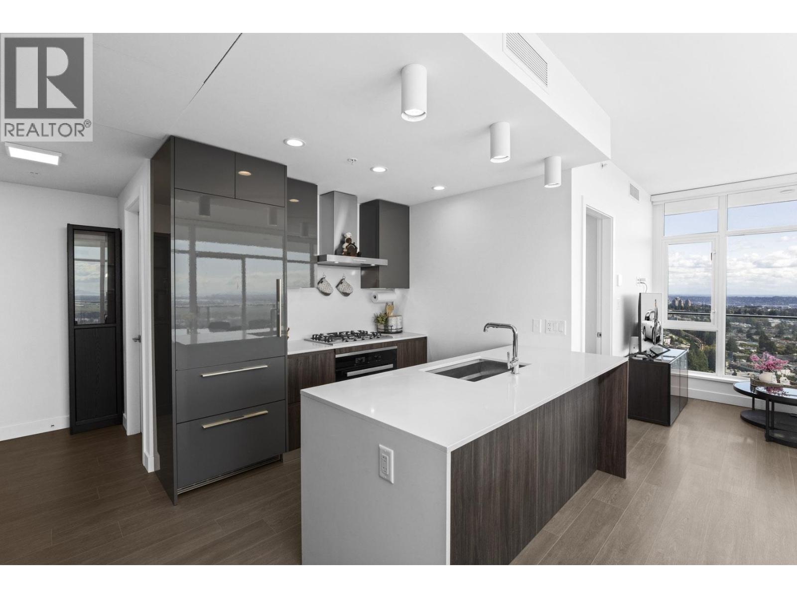 Photo 37 of 2504 6511 Sussex Avenue, Burnaby BC