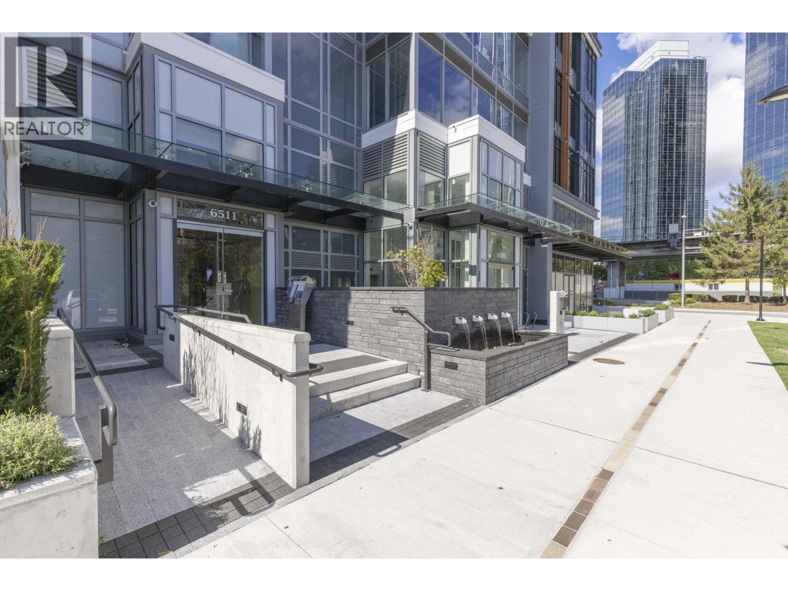Photo 16 of 2504 6511 Sussex Avenue, Burnaby BC