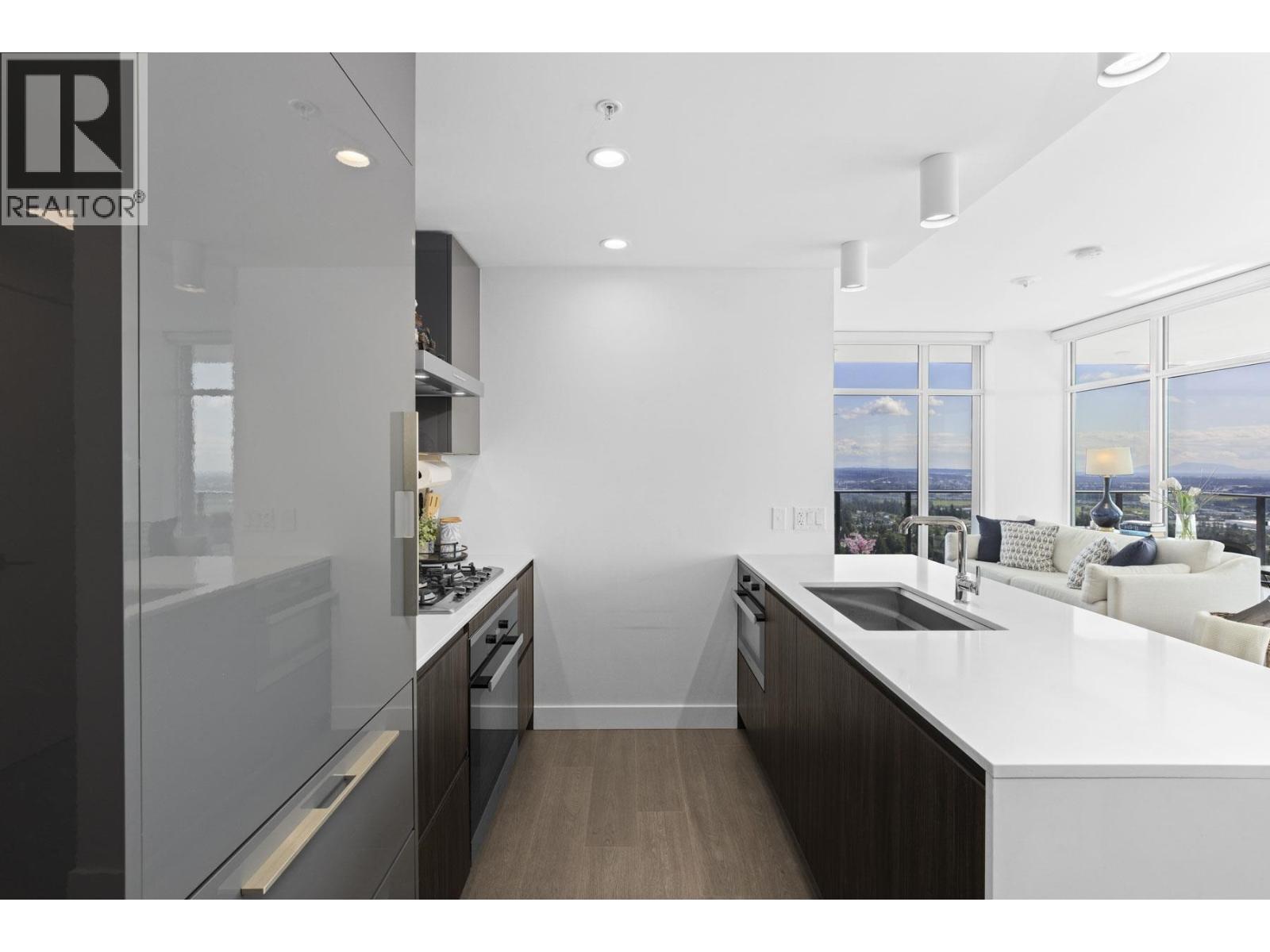 Photo 19 of 2504 6511 Sussex Avenue, Burnaby BC