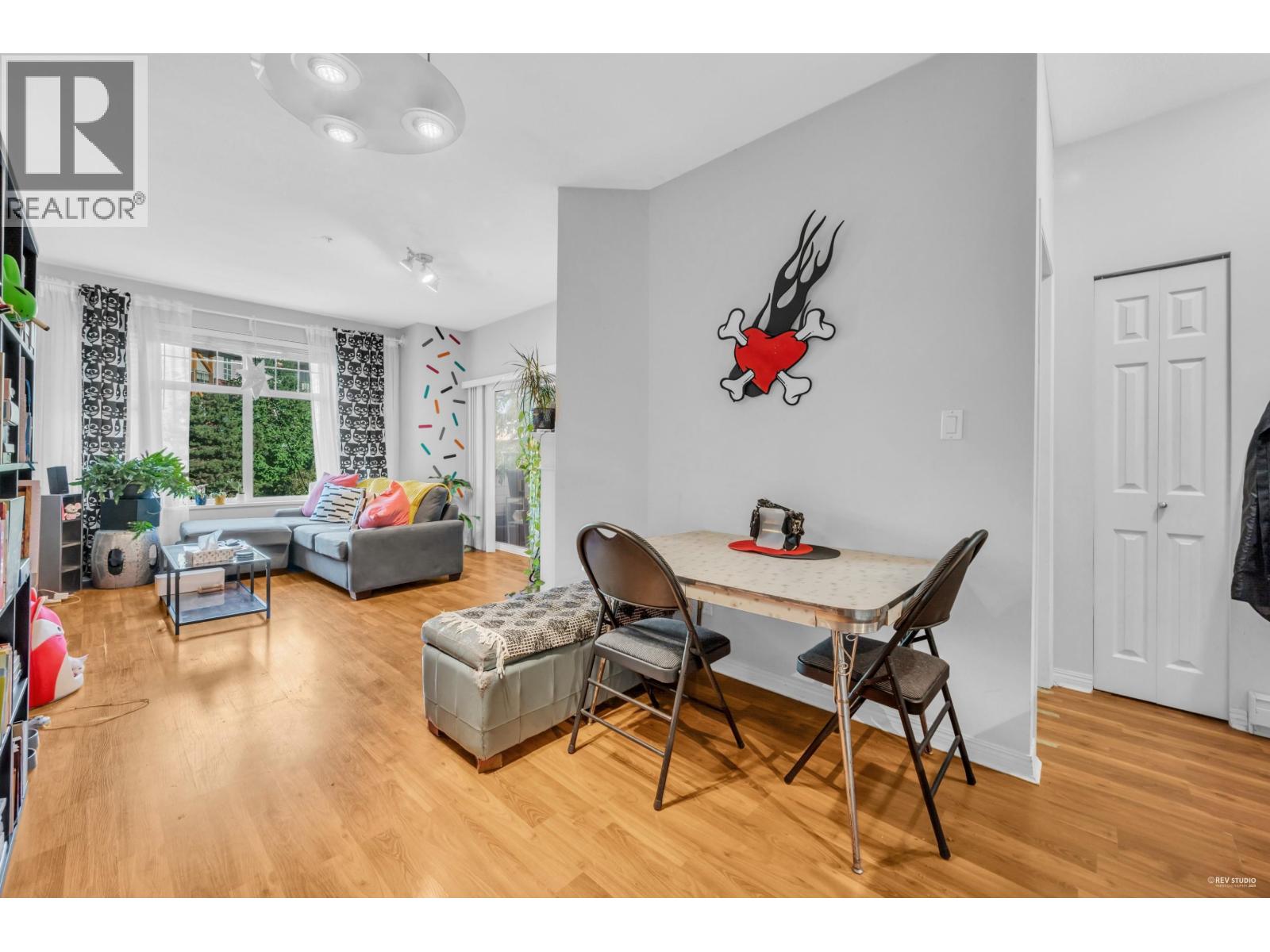 Photo 1 of 213 83 Star Crescent, New Westminster BC