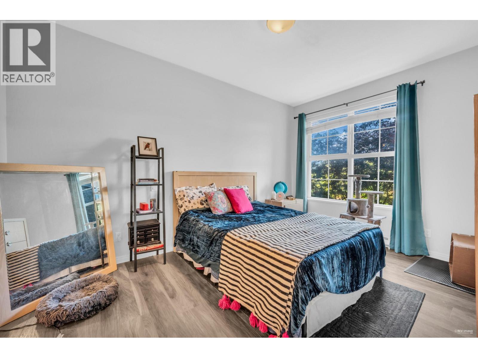 Photo 10 of 213 83 Star Crescent, New Westminster BC