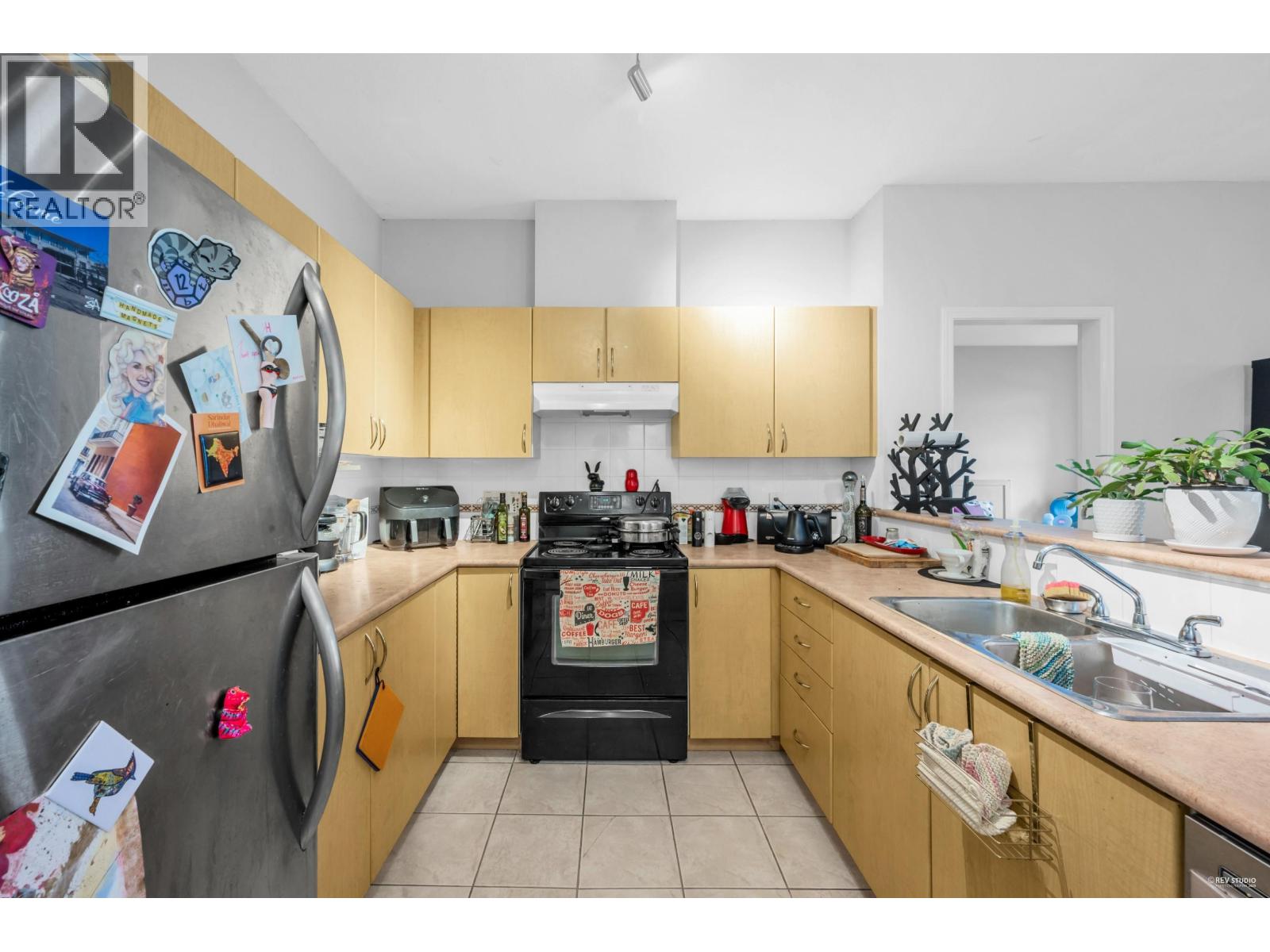 Photo 16 of 213 83 Star Crescent, New Westminster BC
