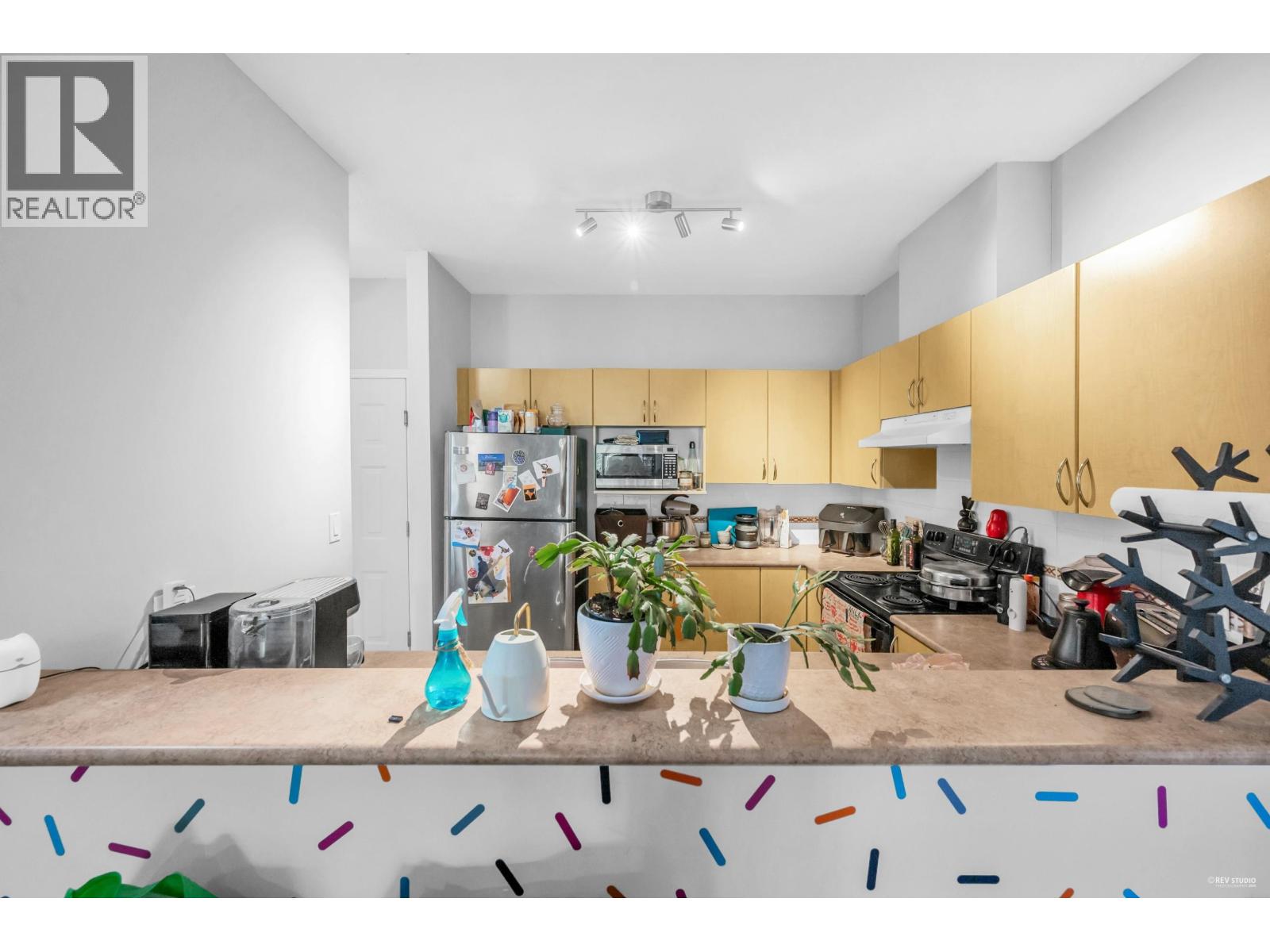 Photo 17 of 213 83 Star Crescent, New Westminster BC