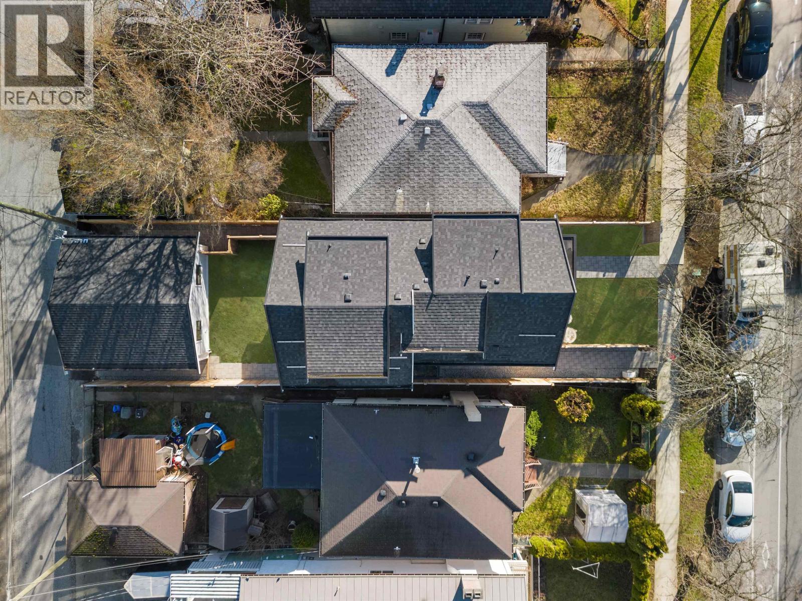Photo 13 of 4014 Rupert Street, Vancouver BC