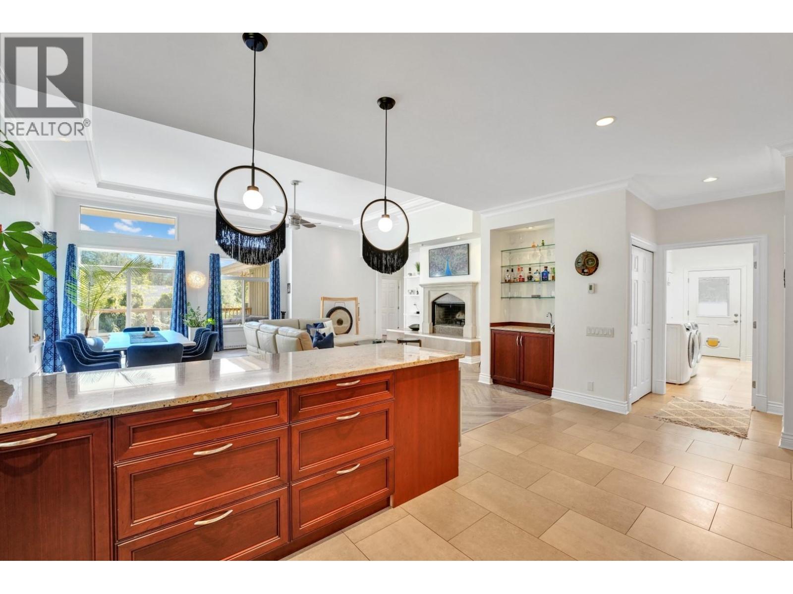 Photo 9 of 1321 Hillcrest Road, Bowen Island BC