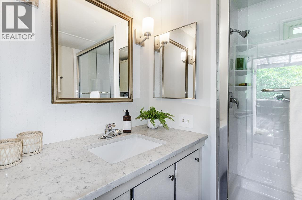 Photo 11 of 422 Raindance Crescent, West Vancouver BC