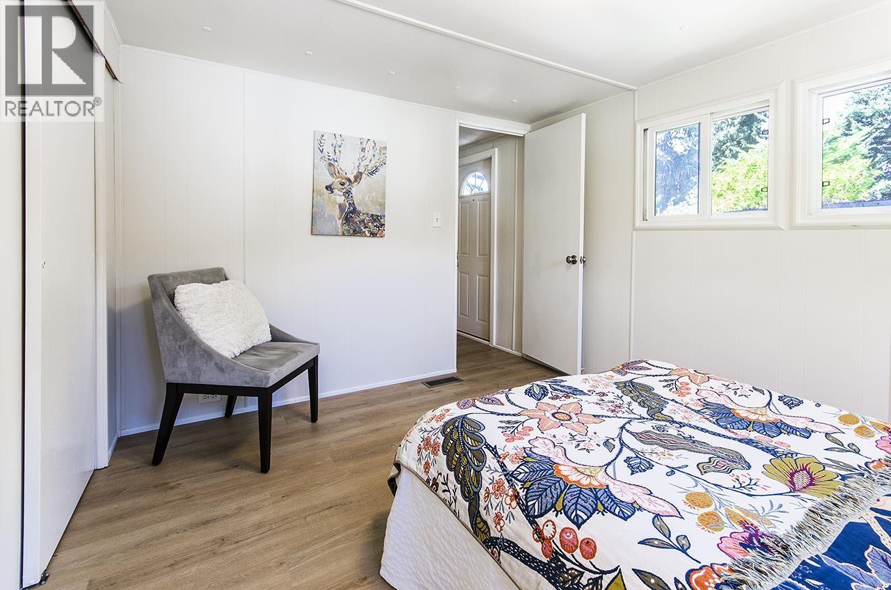 Photo 15 of 422 Raindance Crescent, West Vancouver BC
