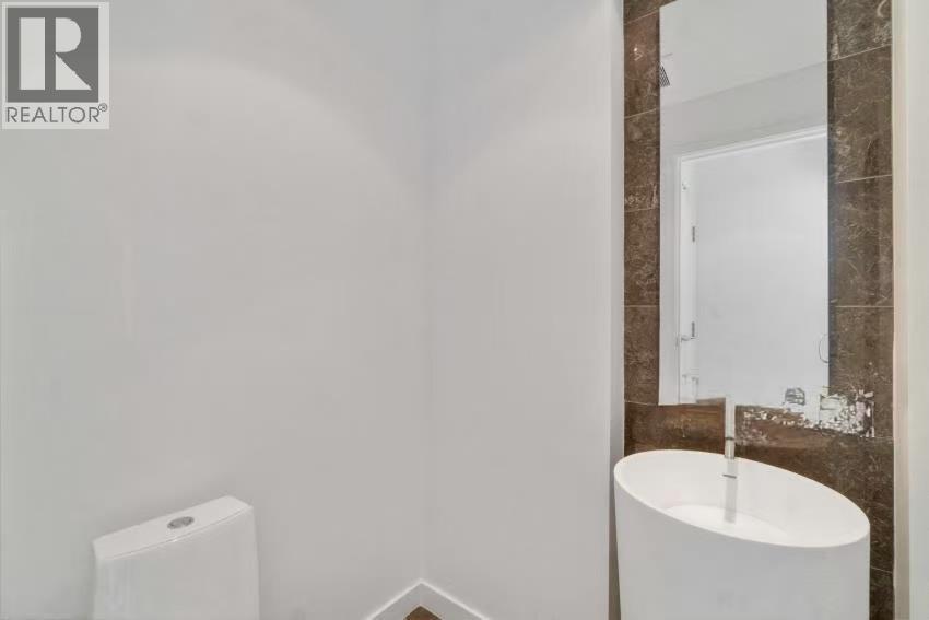 Photo 9 of 1302 5311 Brighouse Way, Richmond BC