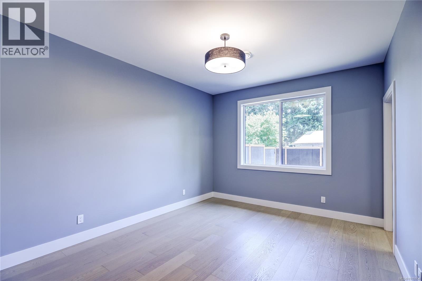 Photo 33 of 430 Craig St, Parksville BC