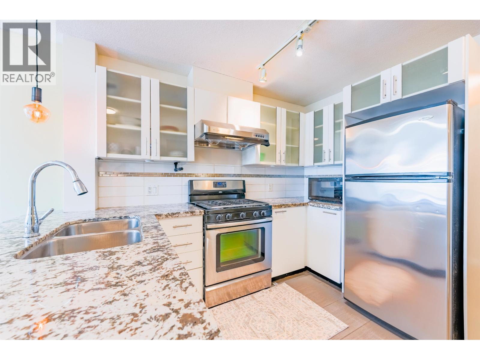 Photo 8 of 511 7888 Saba Road, Richmond BC