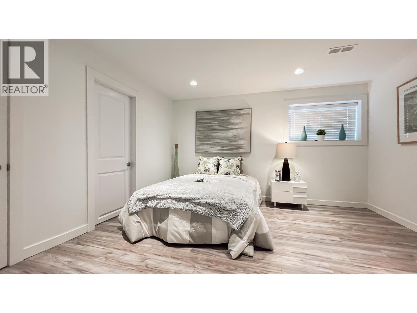 Photo 1 of 6656 Butler Street, Vancouver BC