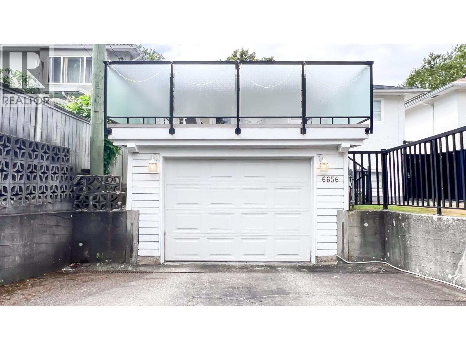 Photo 27 of 6656 Butler Street, Vancouver BC