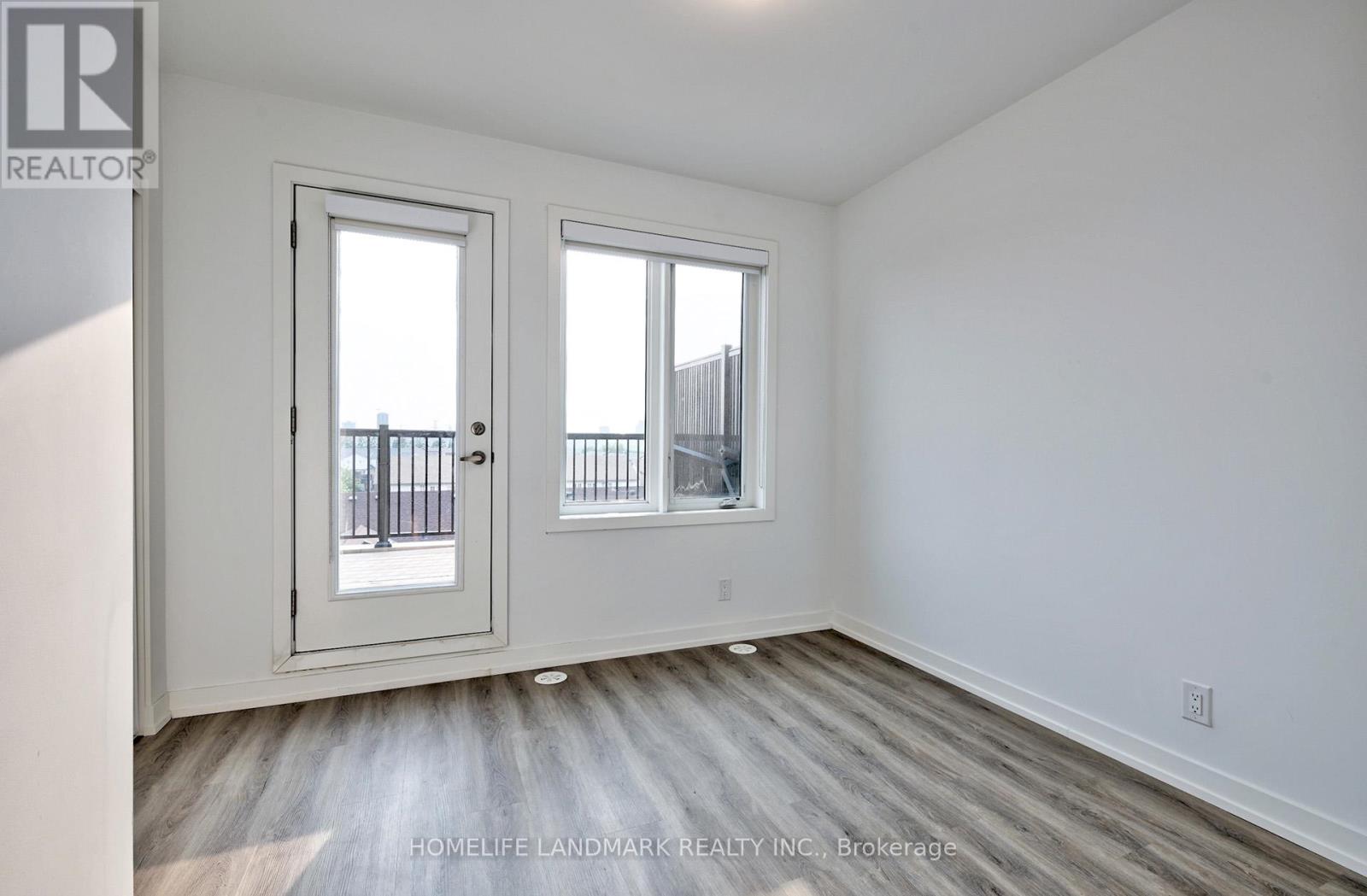 Photo 19 of 30 Case Ootes Drive, Toronto ON