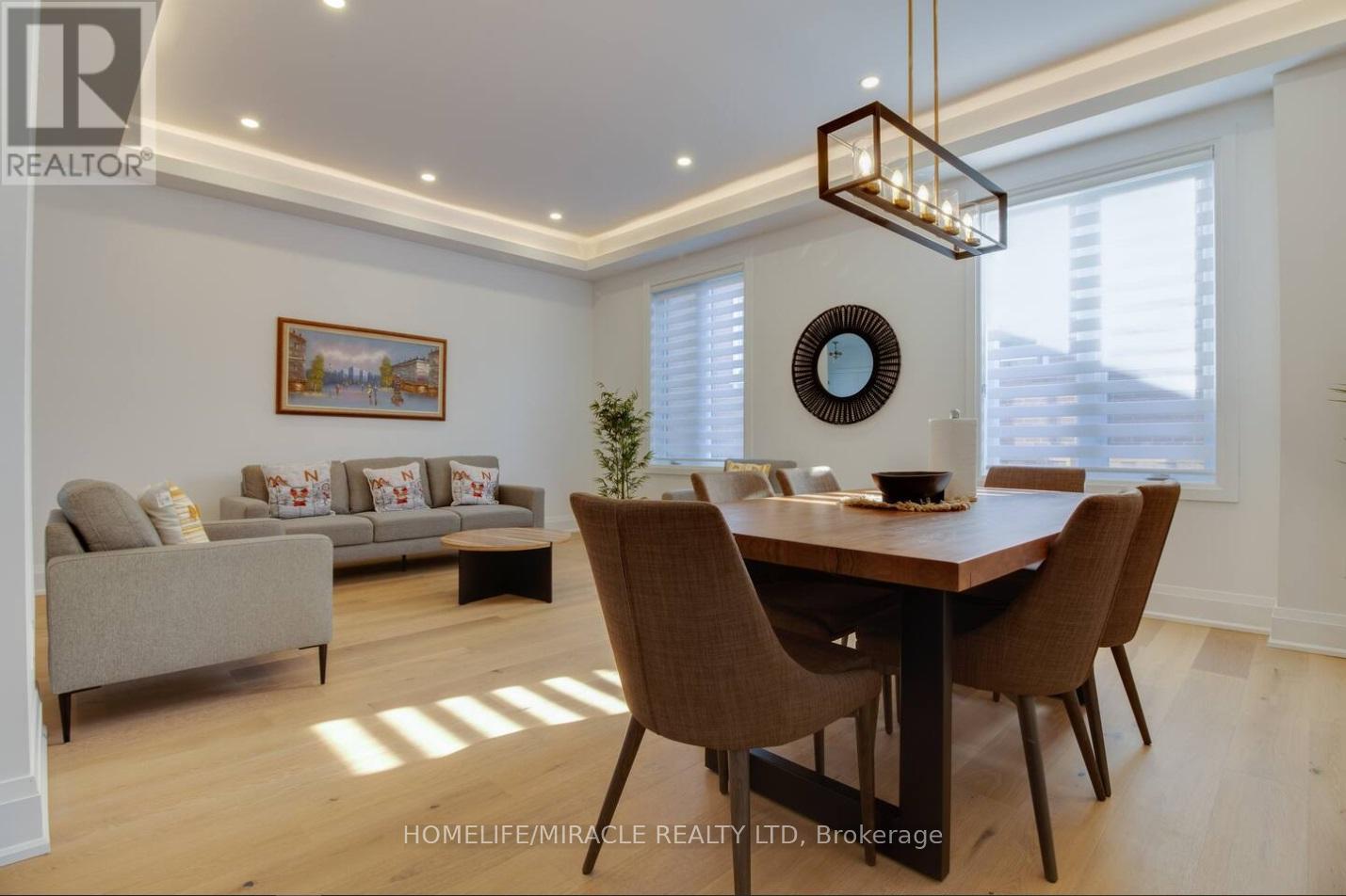 Photo 35 of 10 Stamford Square S, Toronto ON