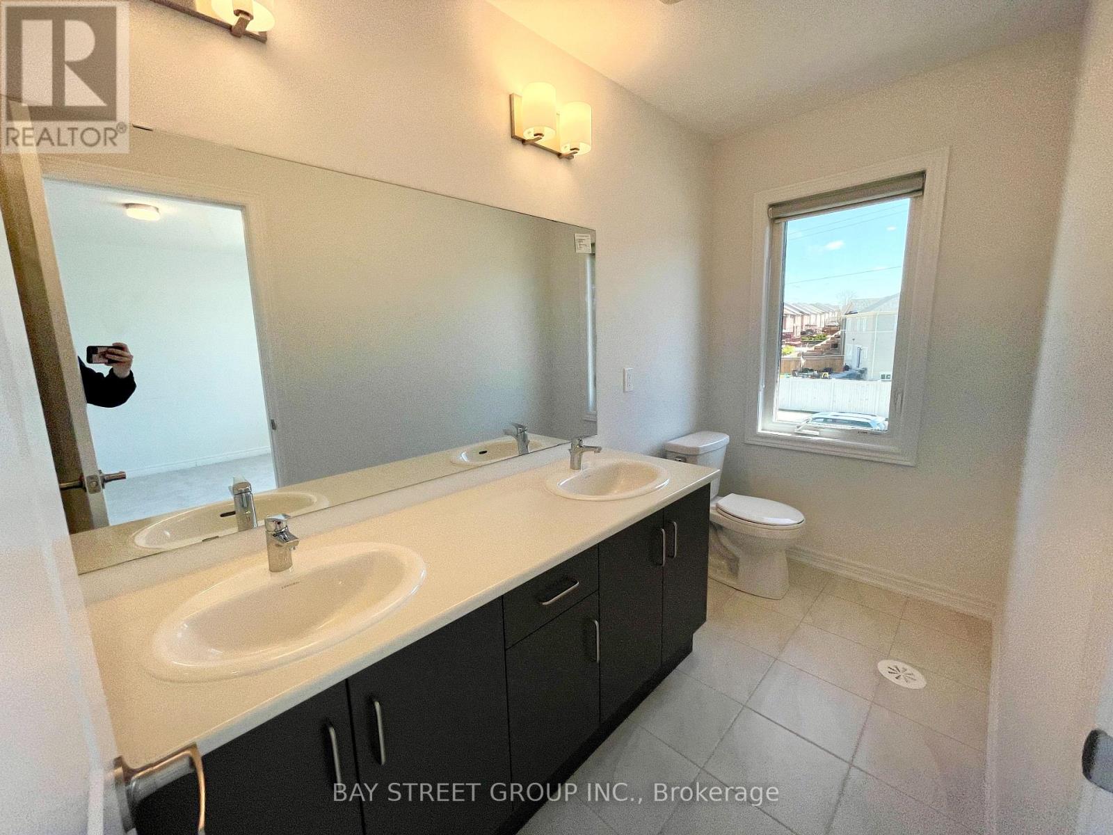 Photo 7 of 11814 Tenth Line, Whitchurchstouffville ON