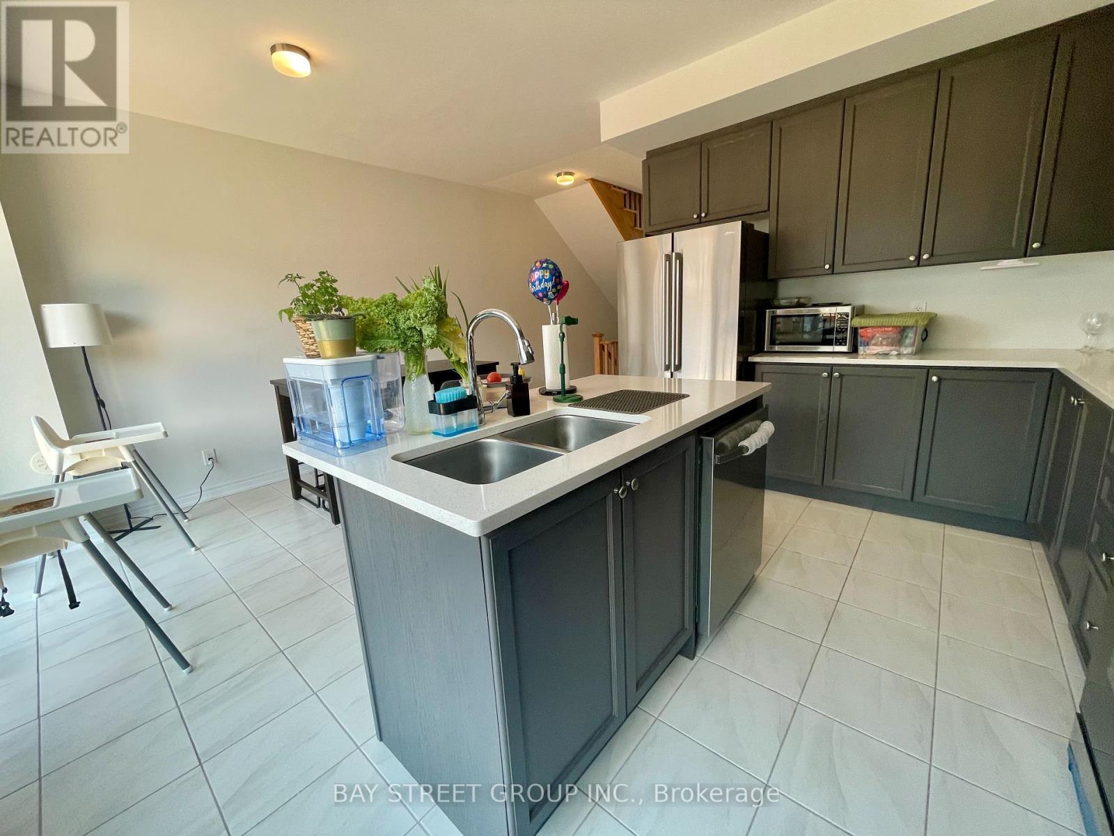 Photo 15 of 11814 Tenth Line, Whitchurchstouffville ON