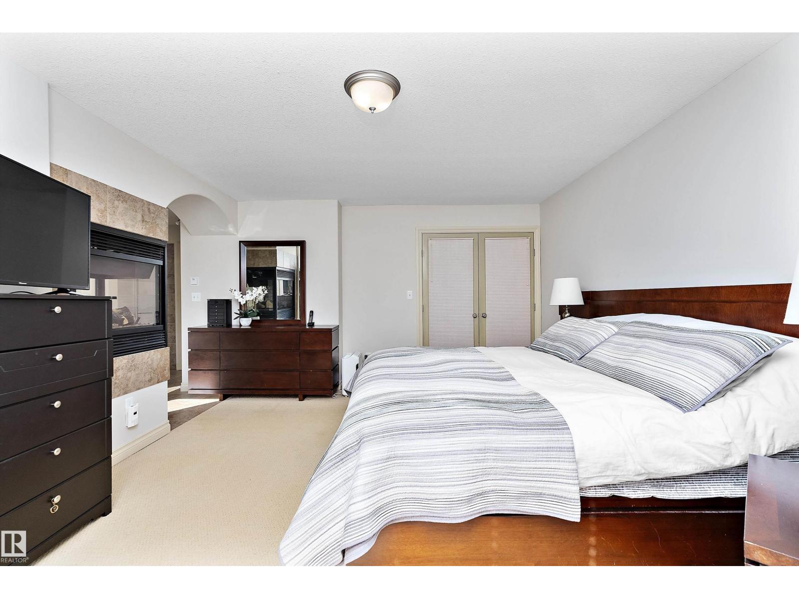 Photo 2 of 3411 Macneil Link Li Nw, Edmonton AB