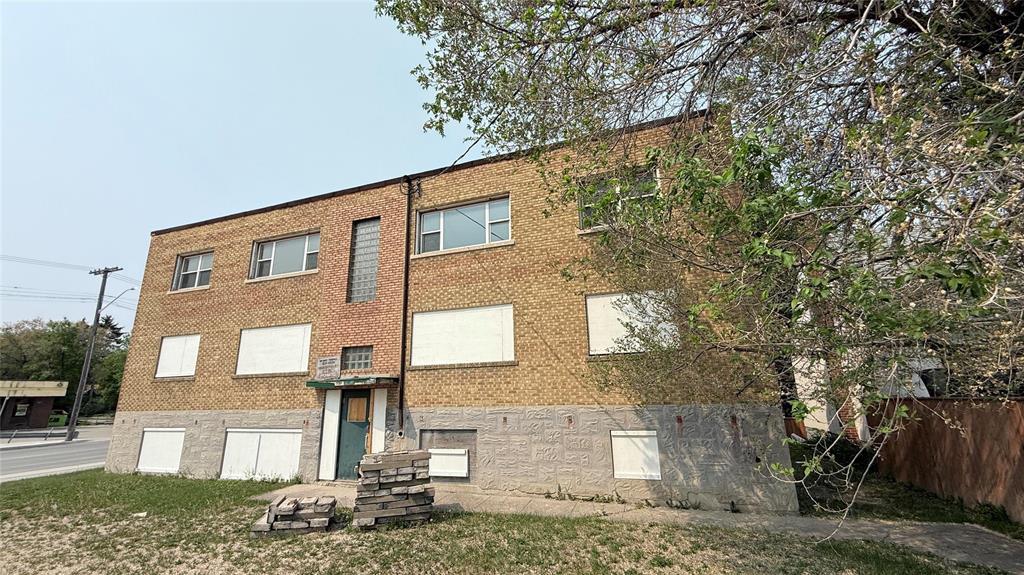 Photo 27 of 757 Banning Street, Winnipeg MB