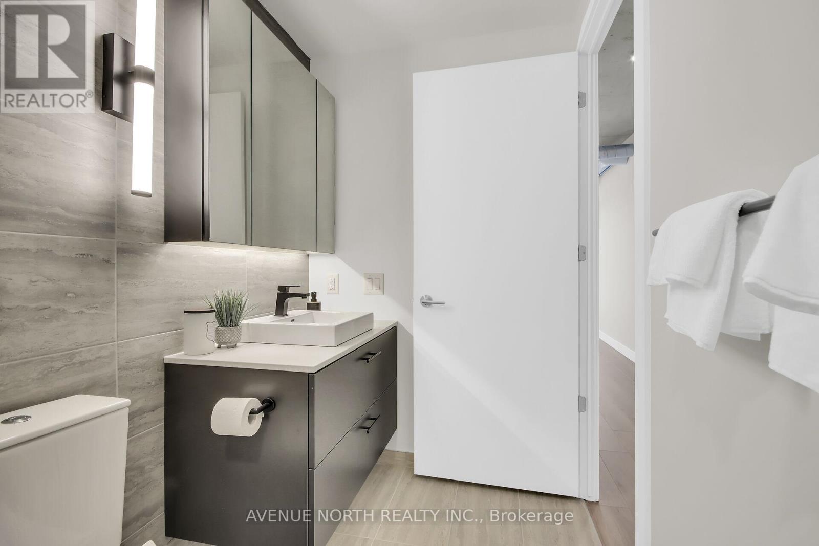 Photo 28 of Lph 6 10 James Street, Ottawa ON