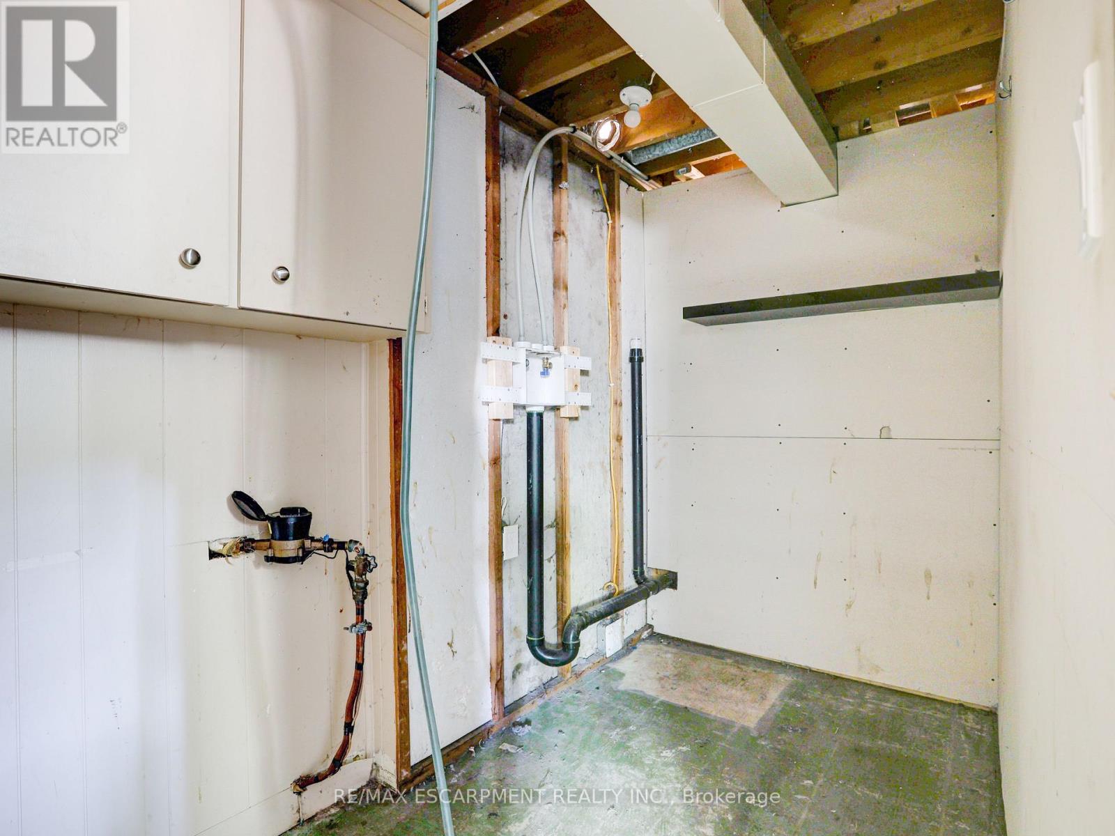 Photo 21 of 169 Pinedale Drive, Kitchener ON