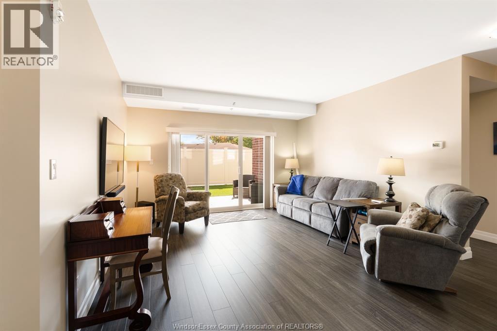 Photo 38 of 6 Park Street Unit 106, Kingsville ON